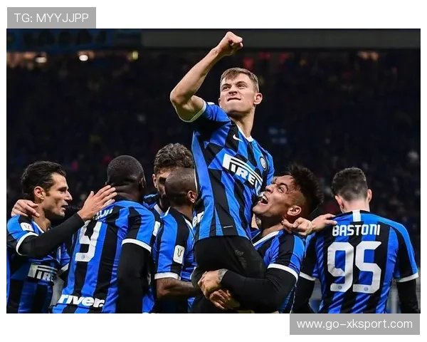 AC米兰前场抢断反击，三脚传递打穿防线，ac米兰 打架